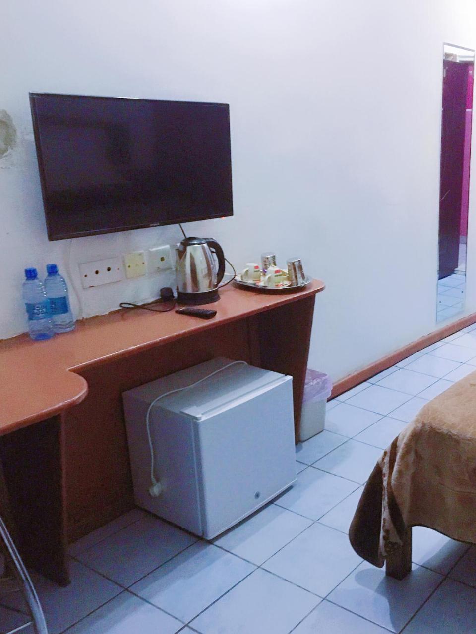 Crown Palace Inn Lusaka Extérieur photo